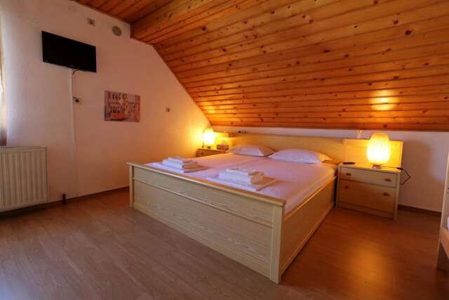 Отели типа «постель и завтрак» Casa 193 Сибиу-20